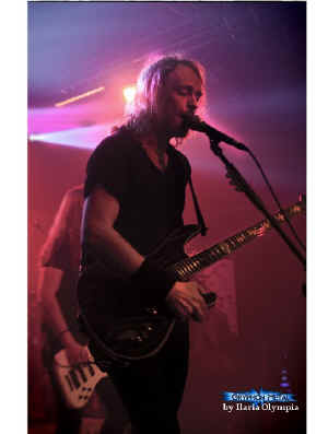 katatonia_2_s.jpg (42933 Byte)