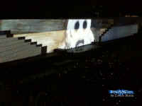 TheWall02.jpg (40708 Byte)