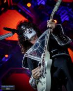 Gryphonmetal_daroc_2022-07-07_kiss-03